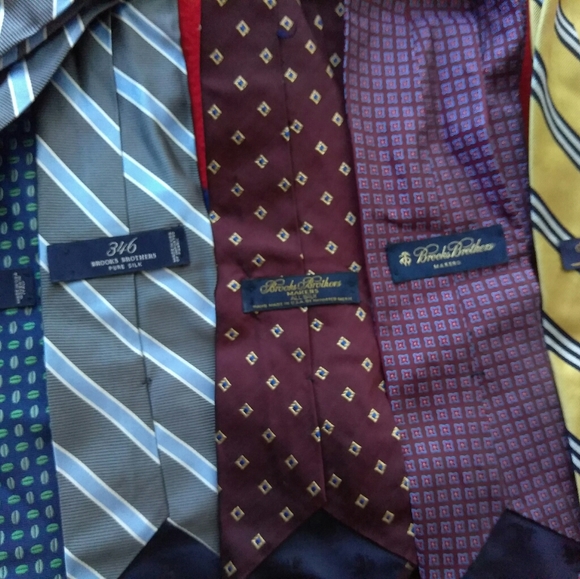 Brooks Brothers Silk Tie Bundle - Picture 5 of 8